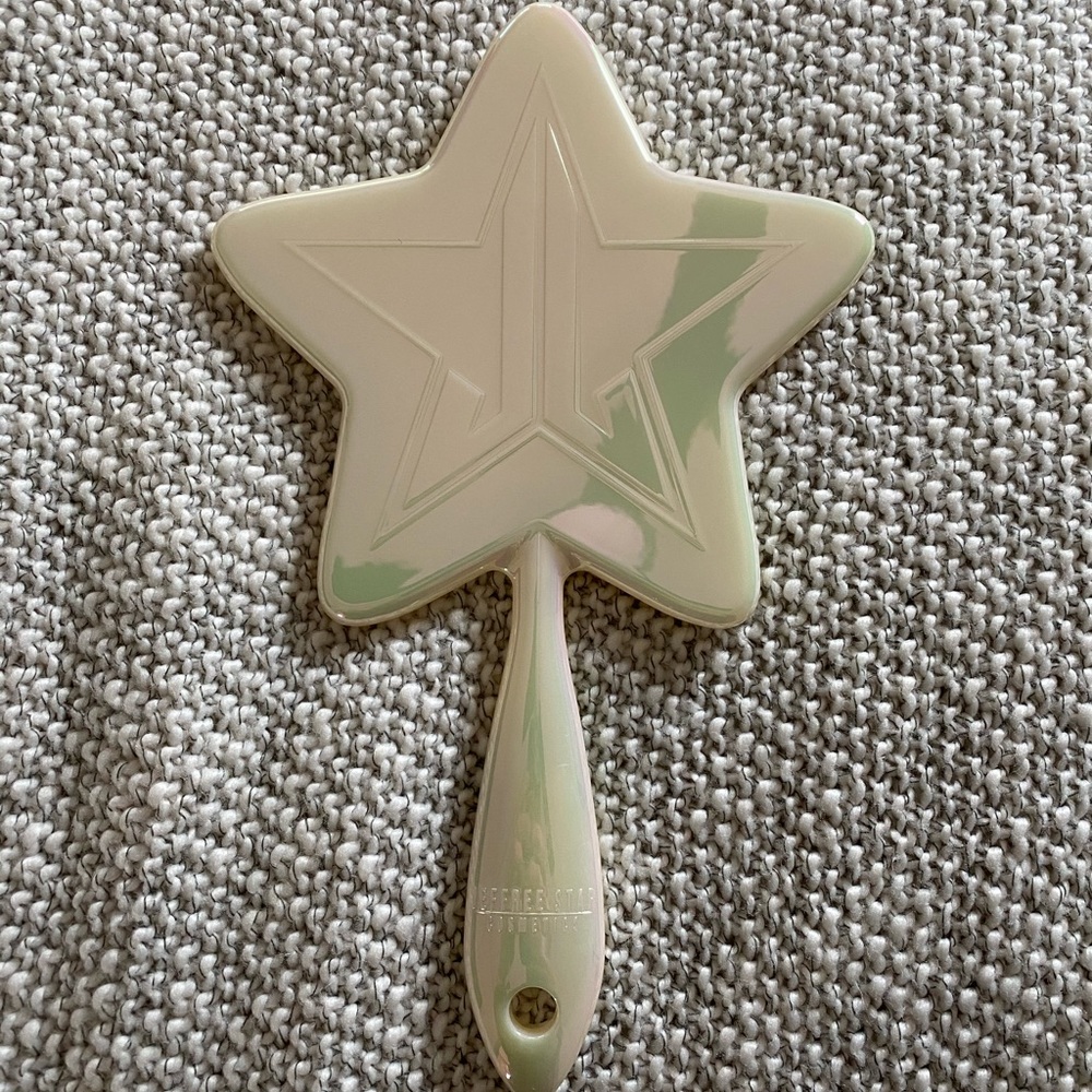 Pearl iridescent Jeffree star mirror